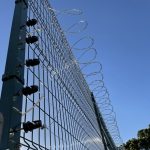 Suministro e instalación de cercas eléctricas en mexico, malla ciclonica en mexico, picos de seguridad en mexico, rejas de acero en mexico, alambre de puas en mexico
